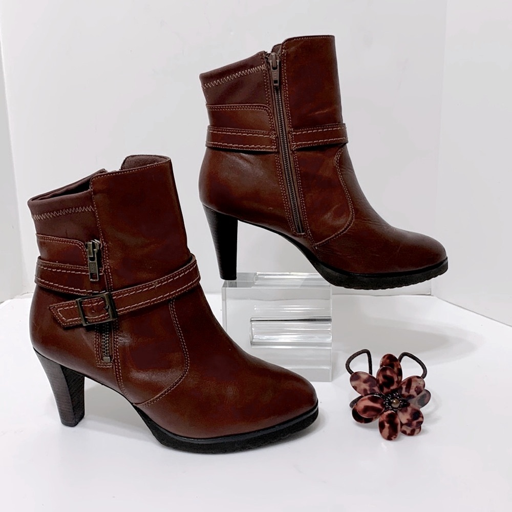Walking cradles ankle boots brown